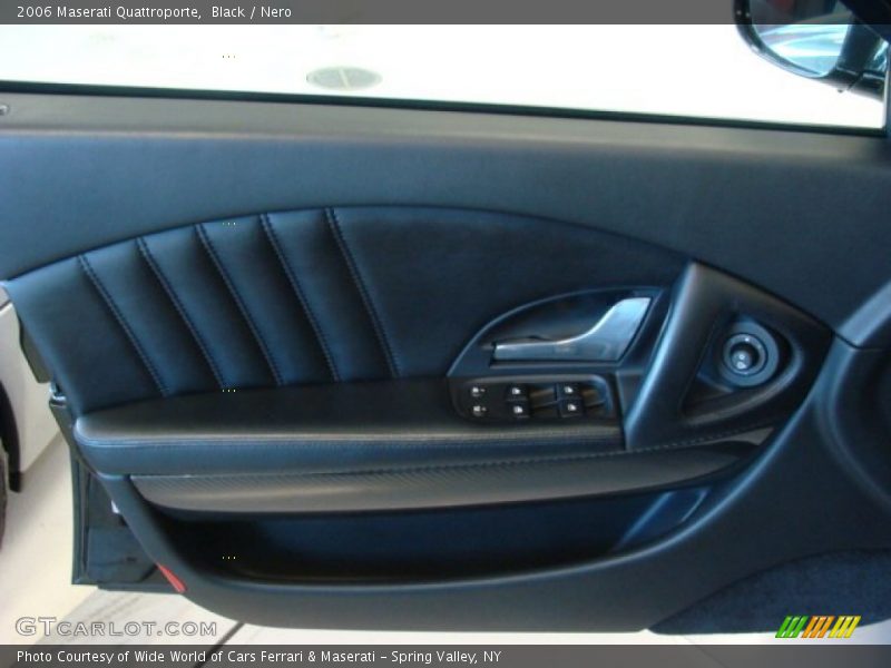 Black / Nero 2006 Maserati Quattroporte