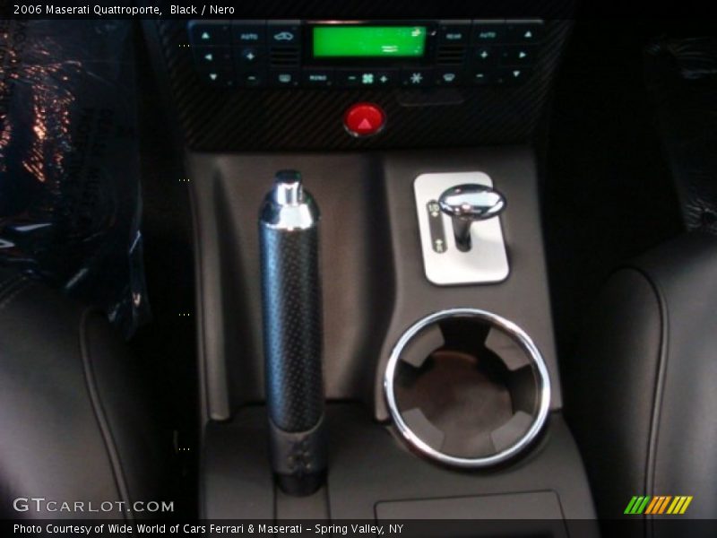 Black / Nero 2006 Maserati Quattroporte