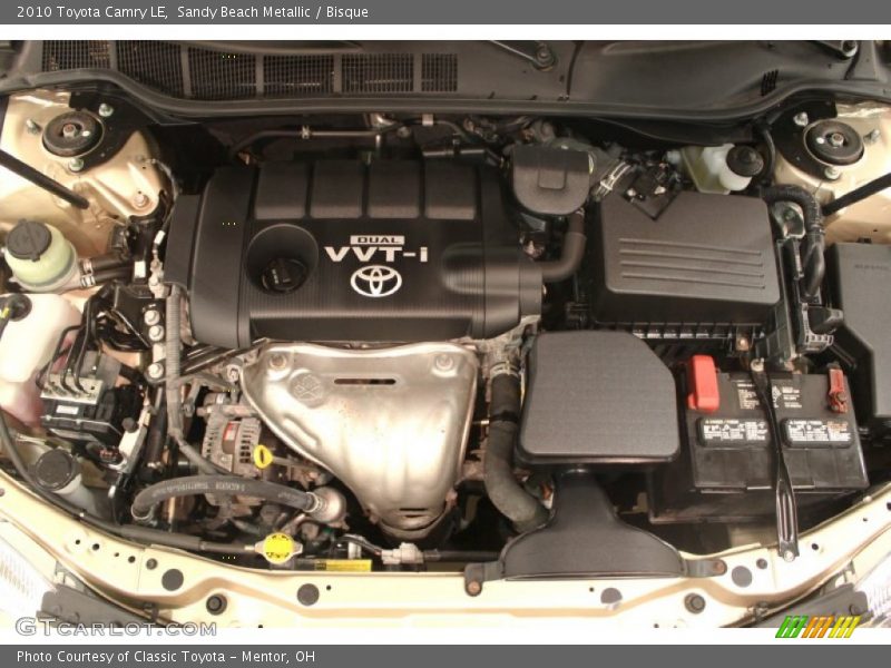 Sandy Beach Metallic / Bisque 2010 Toyota Camry LE