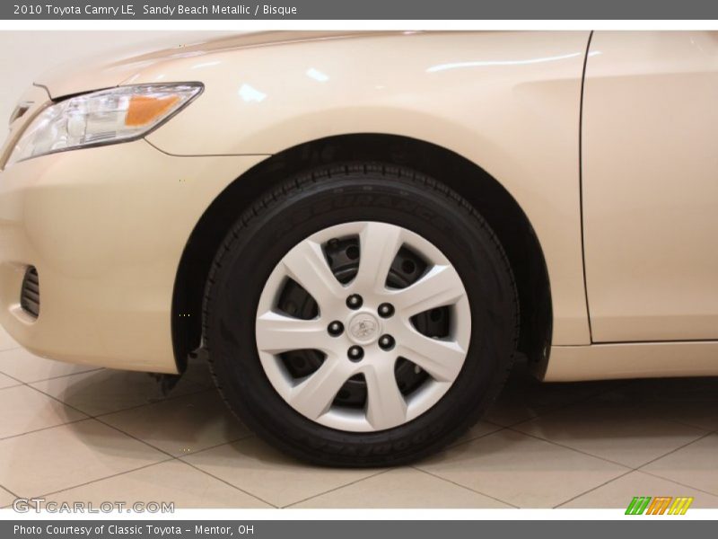 Sandy Beach Metallic / Bisque 2010 Toyota Camry LE