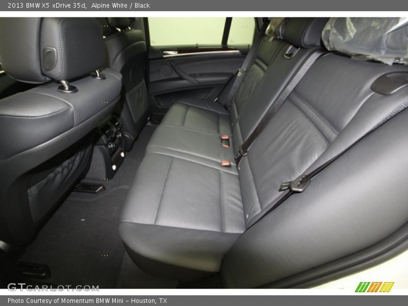 Rear Seat of 2013 X5 xDrive 35d
