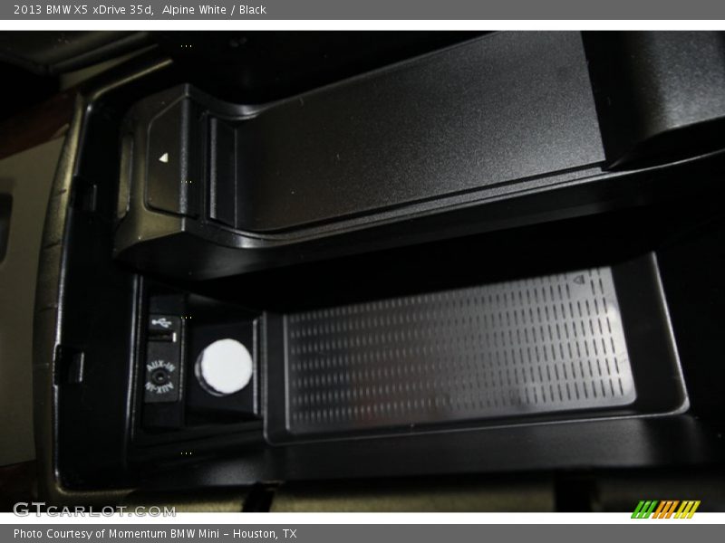 Alpine White / Black 2013 BMW X5 xDrive 35d