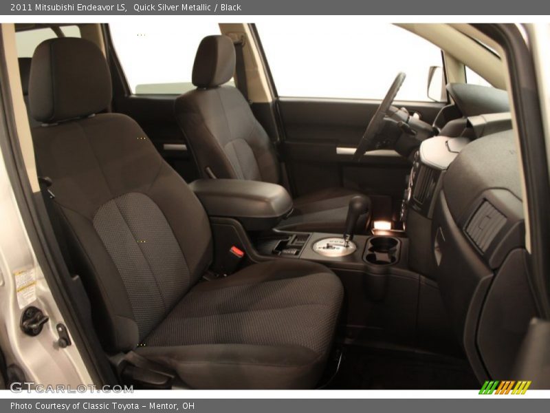 Quick Silver Metallic / Black 2011 Mitsubishi Endeavor LS