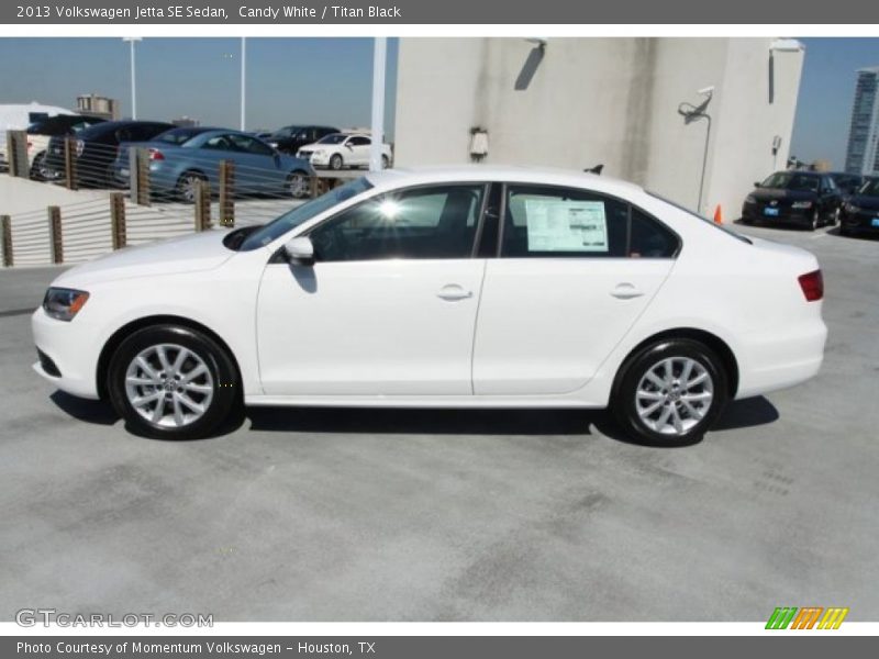 Candy White / Titan Black 2013 Volkswagen Jetta SE Sedan