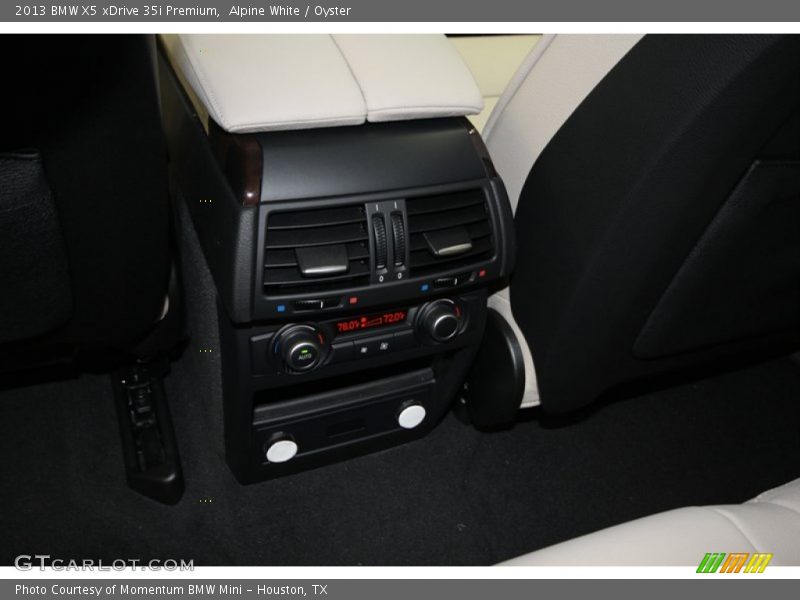 Alpine White / Oyster 2013 BMW X5 xDrive 35i Premium