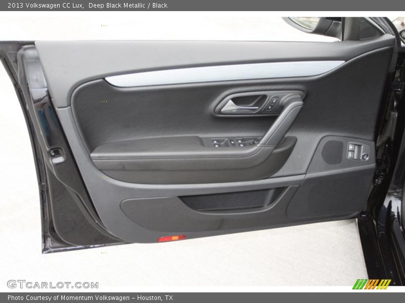 Deep Black Metallic / Black 2013 Volkswagen CC Lux