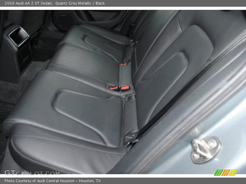 Quartz Grey Metallic / Black 2009 Audi A4 2.0T Sedan