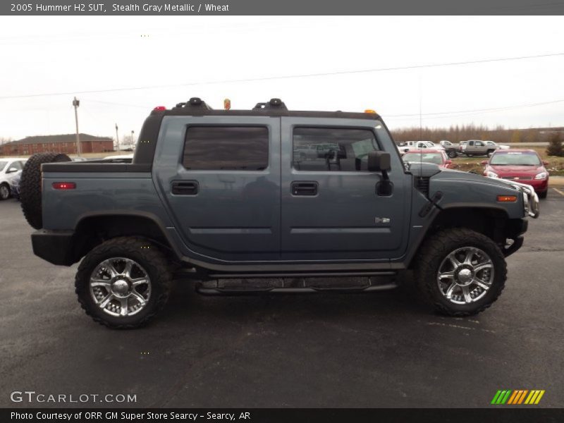 Stealth Gray Metallic / Wheat 2005 Hummer H2 SUT