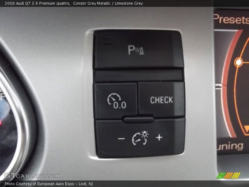 Condor Grey Metallic / Limestone Grey 2009 Audi Q7 3.6 Premium quattro