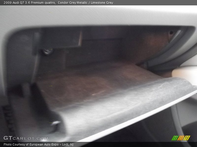 Condor Grey Metallic / Limestone Grey 2009 Audi Q7 3.6 Premium quattro