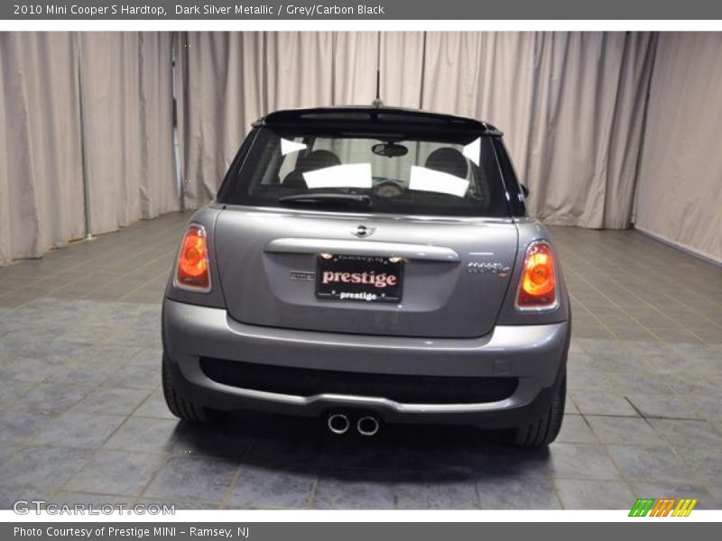 Dark Silver Metallic / Grey/Carbon Black 2010 Mini Cooper S Hardtop