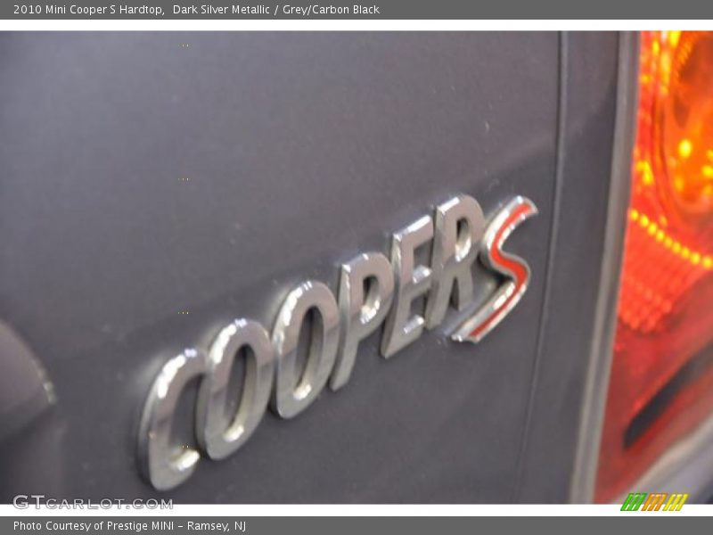 Dark Silver Metallic / Grey/Carbon Black 2010 Mini Cooper S Hardtop