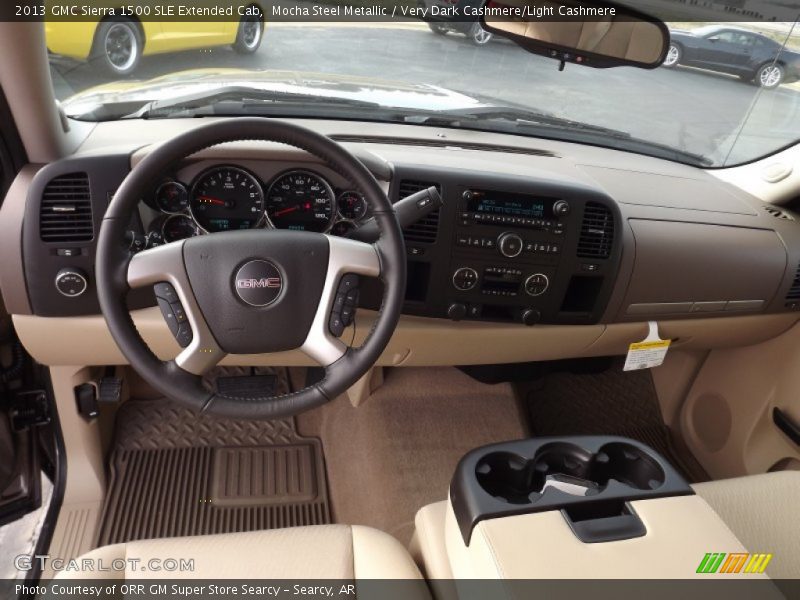 Dashboard of 2013 Sierra 1500 SLE Extended Cab