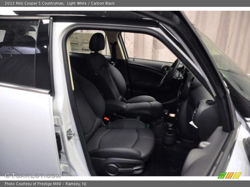 Light White / Carbon Black 2013 Mini Cooper S Countryman