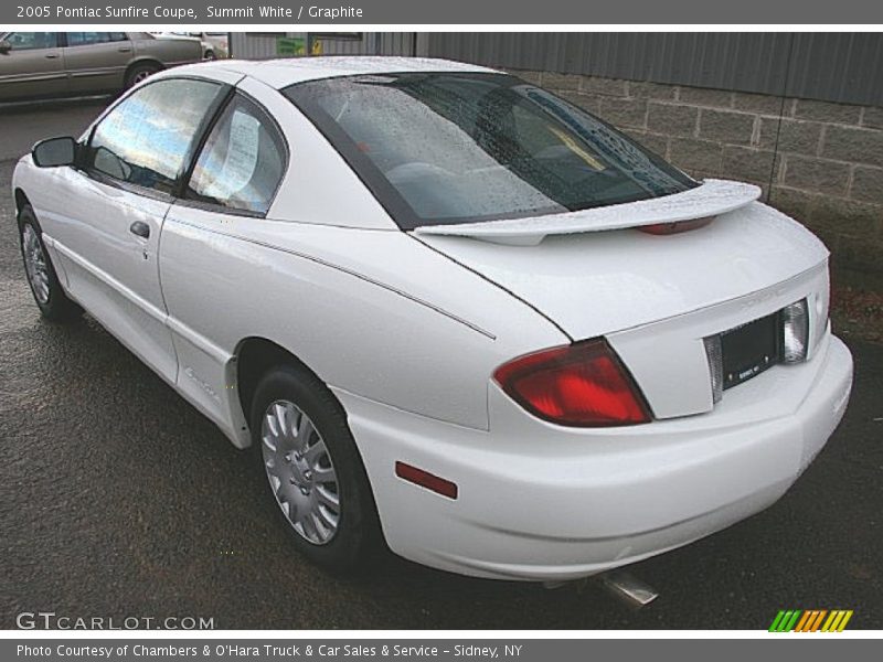 Summit White / Graphite 2005 Pontiac Sunfire Coupe