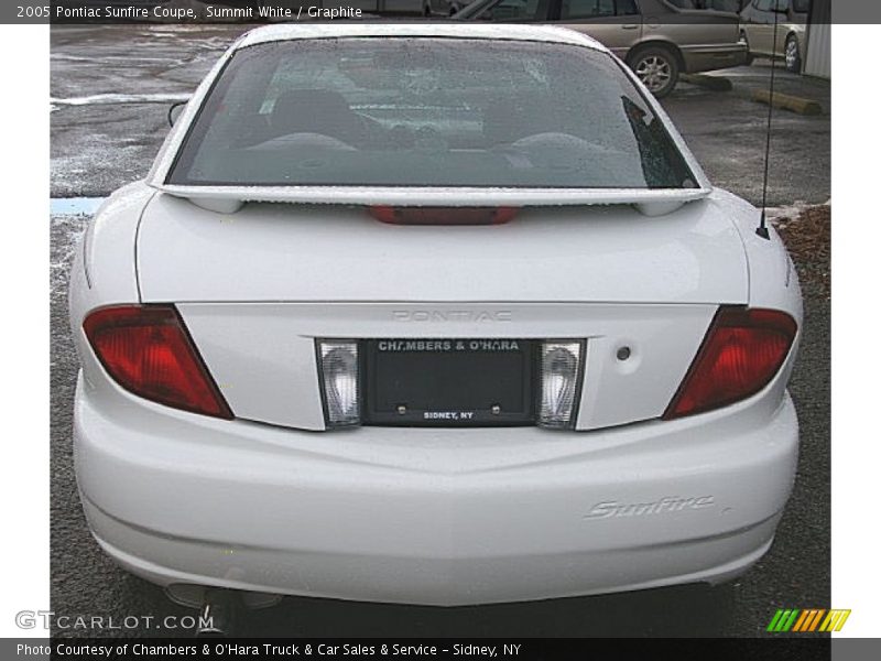 Summit White / Graphite 2005 Pontiac Sunfire Coupe