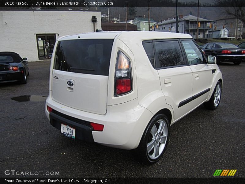 Dune Beige / Sand/Black Houndstooth Cloth 2010 Kia Soul !