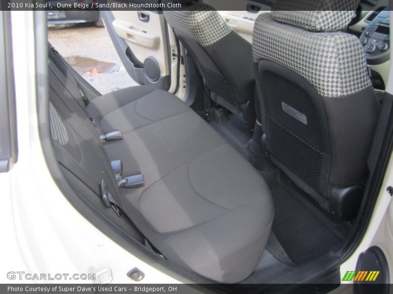 Rear Seat of 2010 Soul !