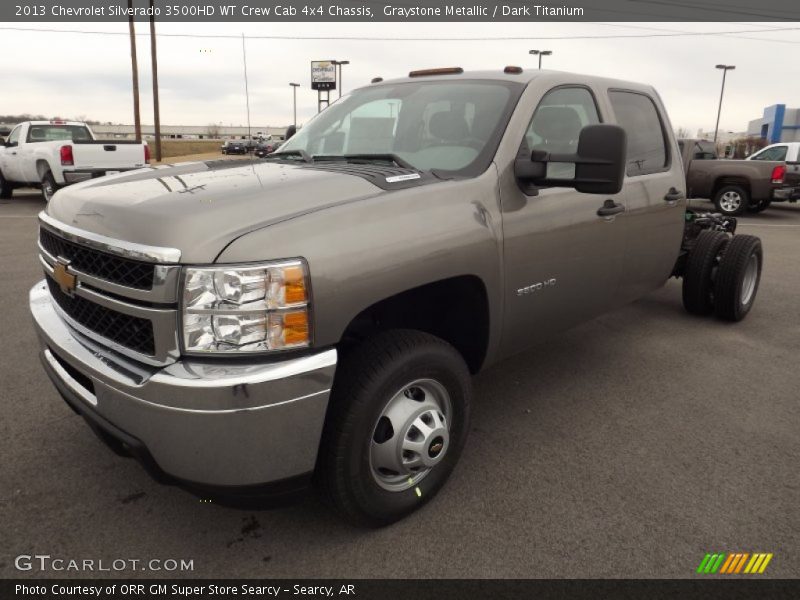 Front 3/4 View of 2013 Silverado 3500HD WT Crew Cab 4x4 Chassis