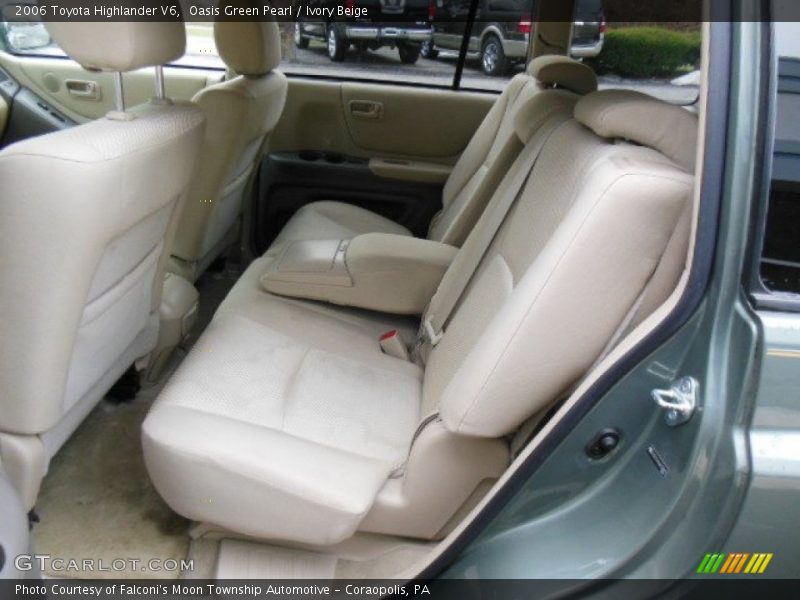 Oasis Green Pearl / Ivory Beige 2006 Toyota Highlander V6
