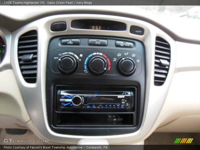 Oasis Green Pearl / Ivory Beige 2006 Toyota Highlander V6