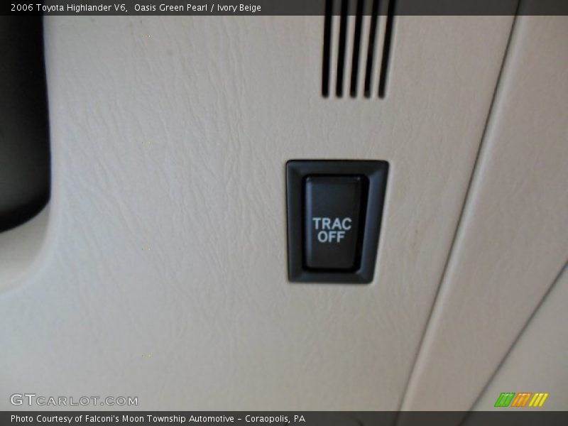 Oasis Green Pearl / Ivory Beige 2006 Toyota Highlander V6