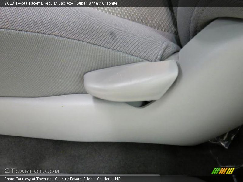 Super White / Graphite 2013 Toyota Tacoma Regular Cab 4x4