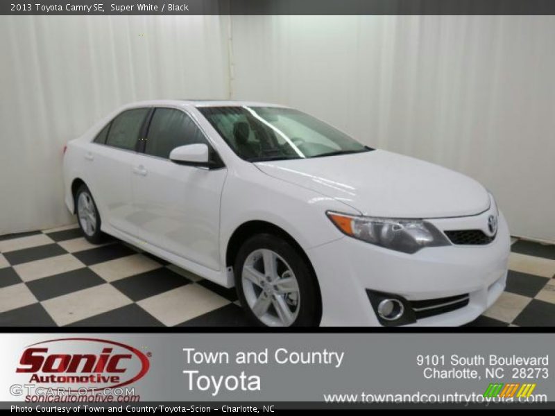 Super White / Black 2013 Toyota Camry SE