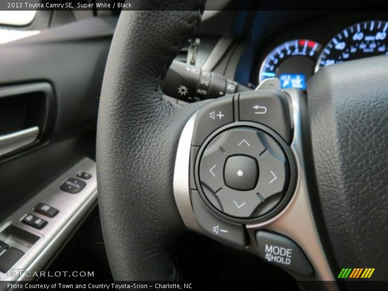 Controls of 2013 Camry SE