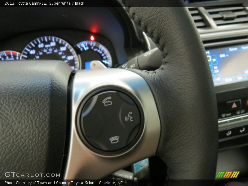 Controls of 2013 Camry SE