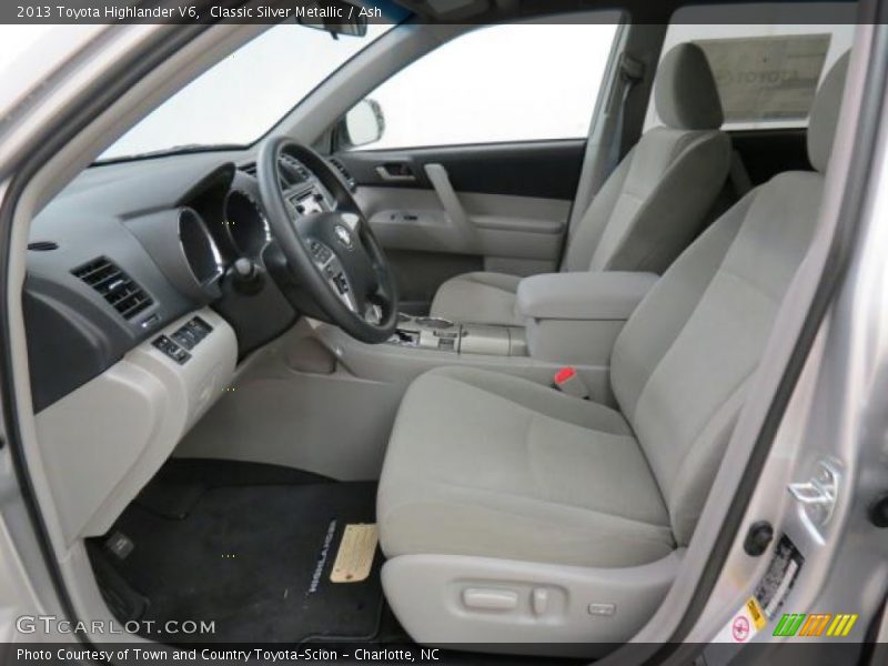 Classic Silver Metallic / Ash 2013 Toyota Highlander V6