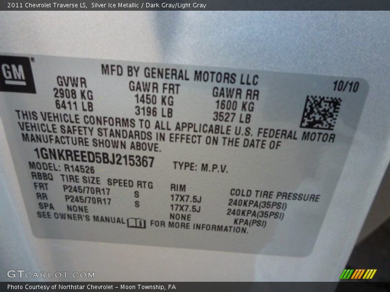 Silver Ice Metallic / Dark Gray/Light Gray 2011 Chevrolet Traverse LS