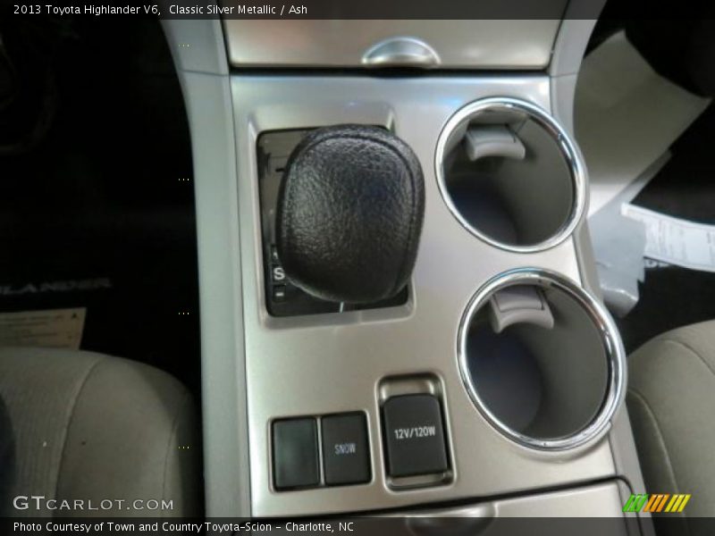 Classic Silver Metallic / Ash 2013 Toyota Highlander V6