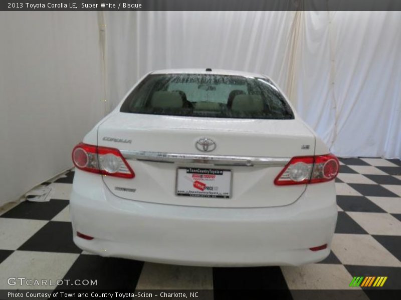 Super White / Bisque 2013 Toyota Corolla LE