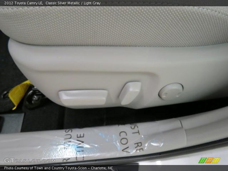 Classic Silver Metallic / Light Gray 2012 Toyota Camry LE