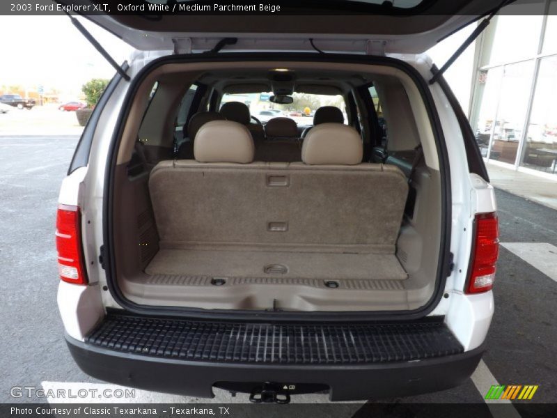 Oxford White / Medium Parchment Beige 2003 Ford Explorer XLT