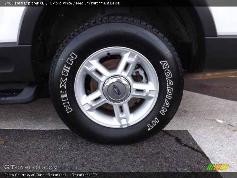 Oxford White / Medium Parchment Beige 2003 Ford Explorer XLT