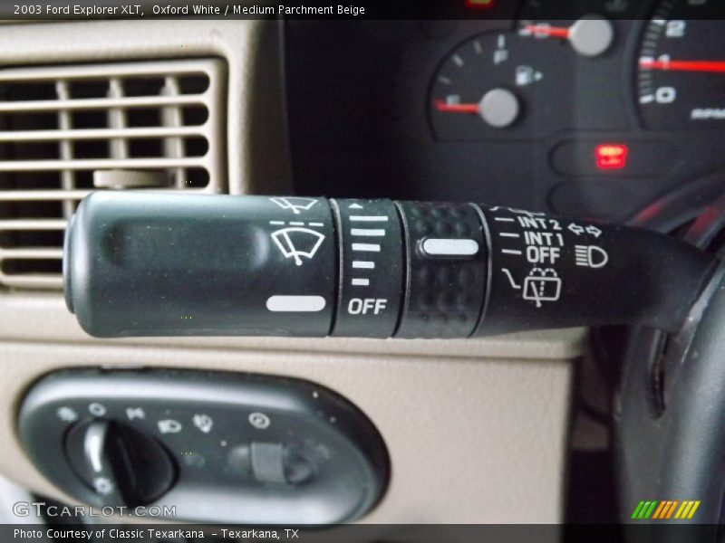 Oxford White / Medium Parchment Beige 2003 Ford Explorer XLT