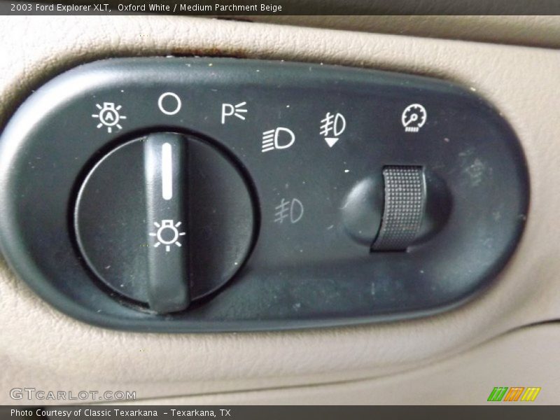 Oxford White / Medium Parchment Beige 2003 Ford Explorer XLT