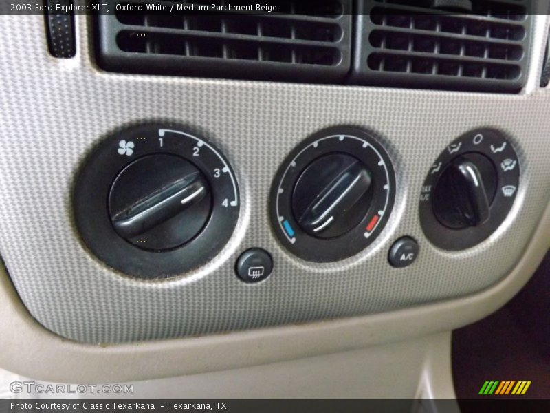Oxford White / Medium Parchment Beige 2003 Ford Explorer XLT