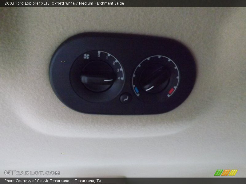 Oxford White / Medium Parchment Beige 2003 Ford Explorer XLT