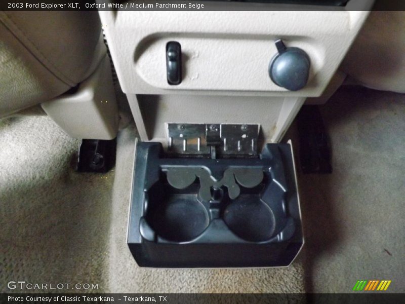 Oxford White / Medium Parchment Beige 2003 Ford Explorer XLT
