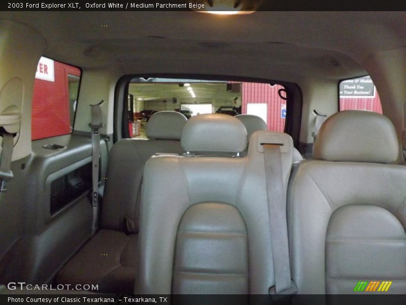 Oxford White / Medium Parchment Beige 2003 Ford Explorer XLT