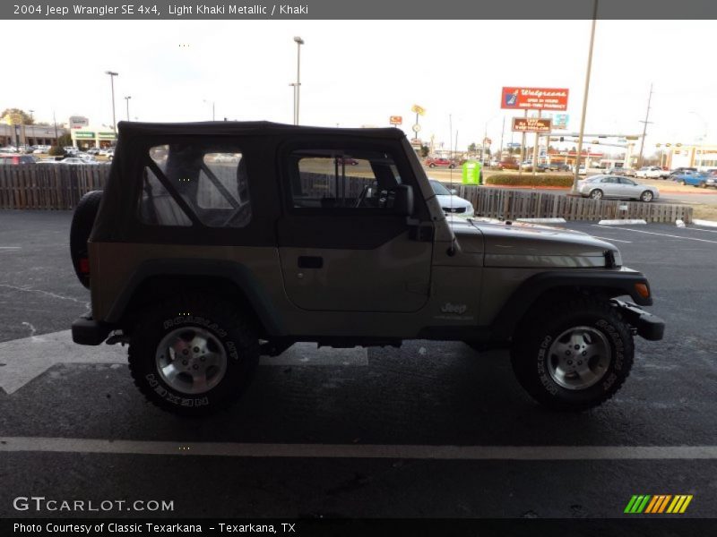 Light Khaki Metallic / Khaki 2004 Jeep Wrangler SE 4x4