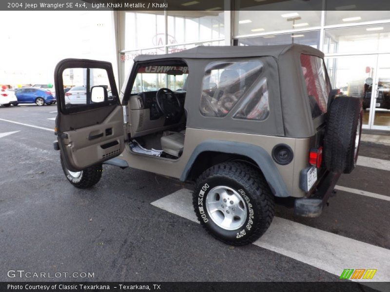 Light Khaki Metallic / Khaki 2004 Jeep Wrangler SE 4x4