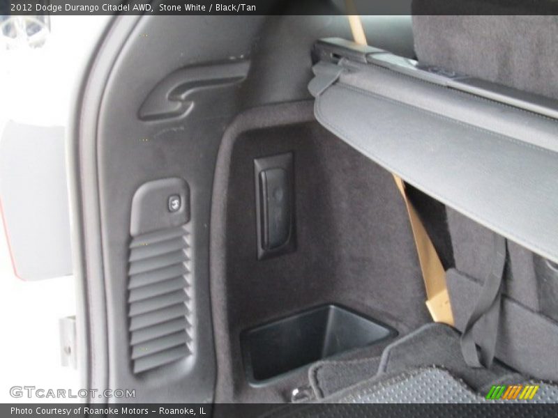 Stone White / Black/Tan 2012 Dodge Durango Citadel AWD