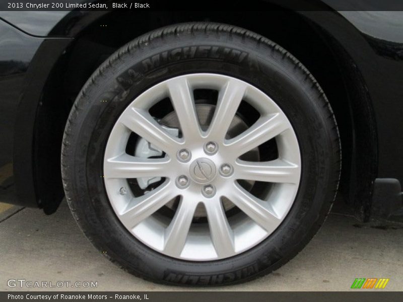 Black / Black 2013 Chrysler 200 Limited Sedan
