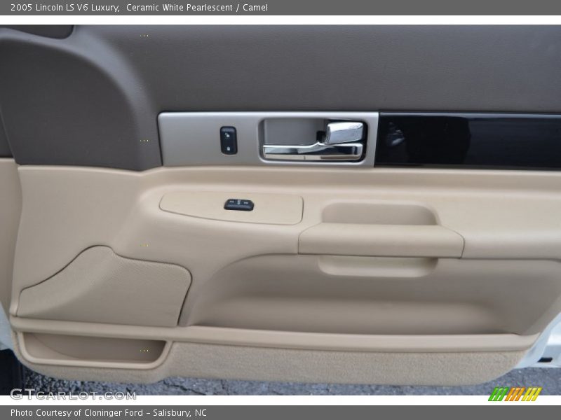 Ceramic White Pearlescent / Camel 2005 Lincoln LS V6 Luxury
