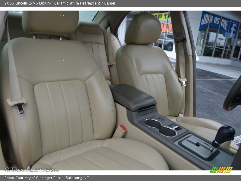 Ceramic White Pearlescent / Camel 2005 Lincoln LS V6 Luxury