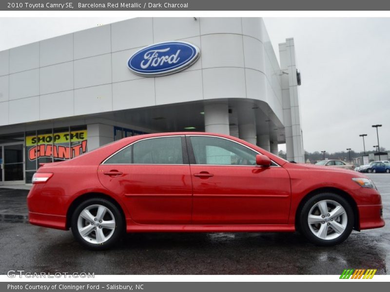 Barcelona Red Metallic / Dark Charcoal 2010 Toyota Camry SE